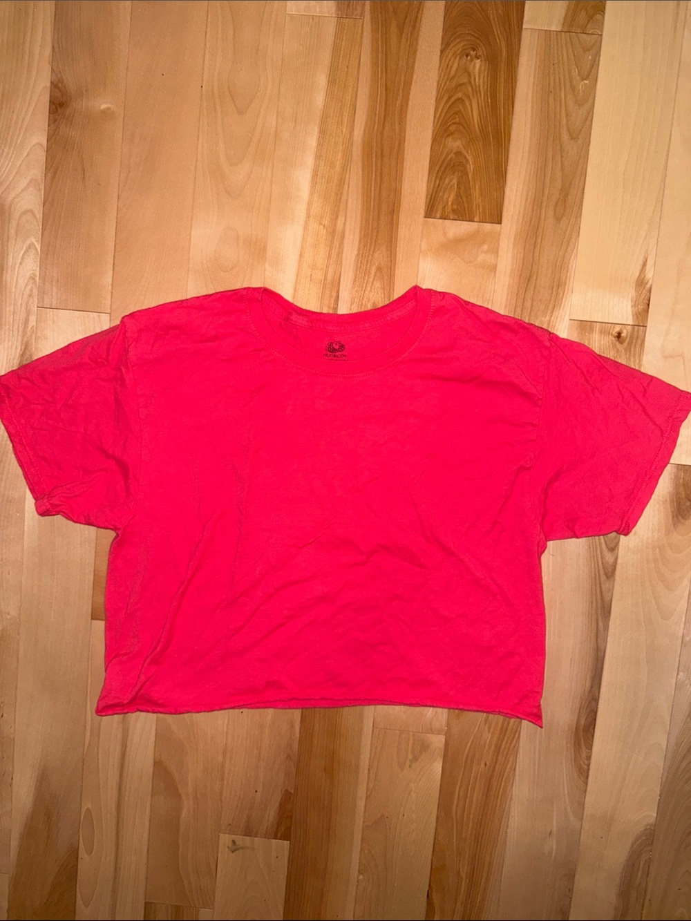 Fruit of the Loom Women's Cropped Tee in Neon Pink never worn no tag M